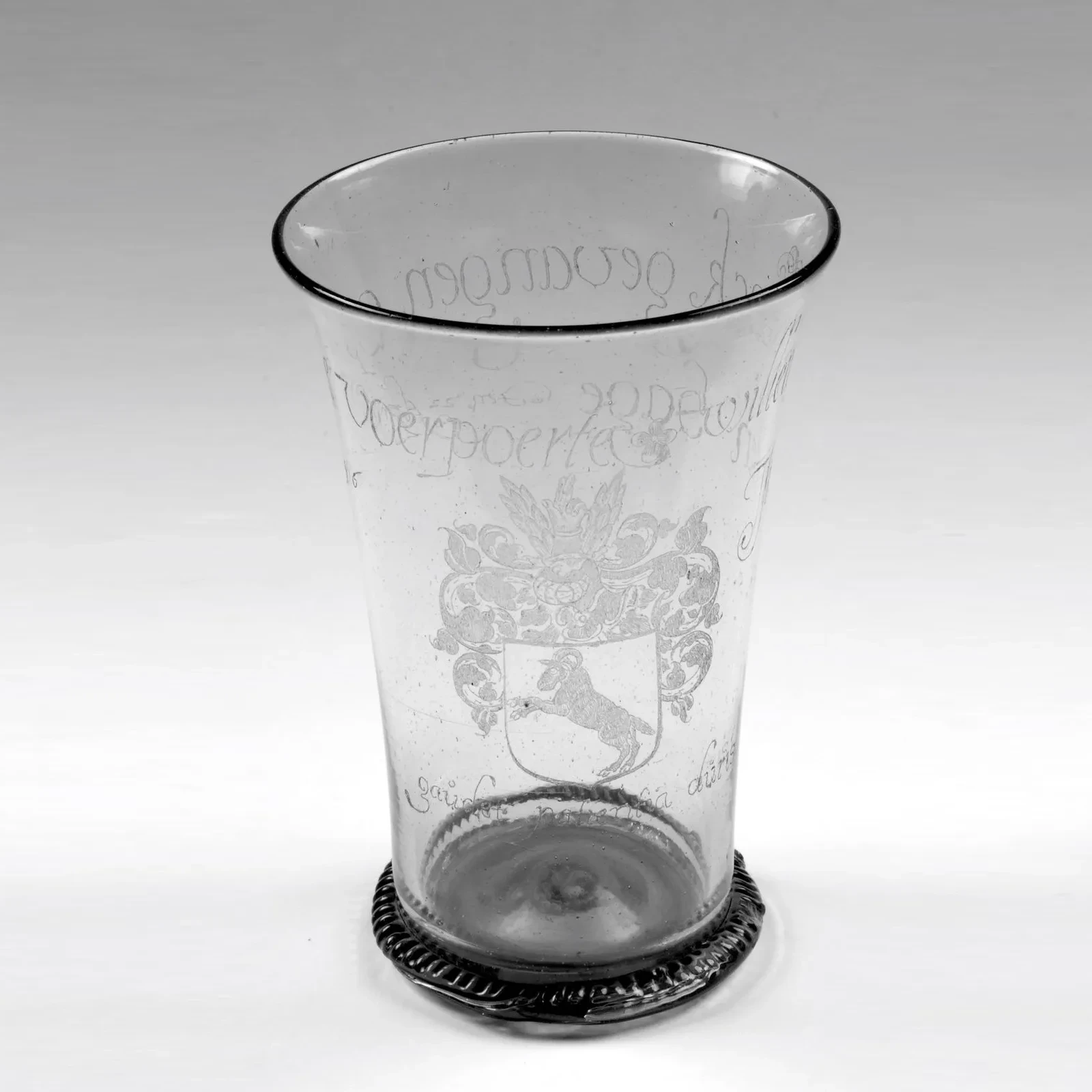 Historisch drinkglas uit de collectie van museum De Gevangenpoort.